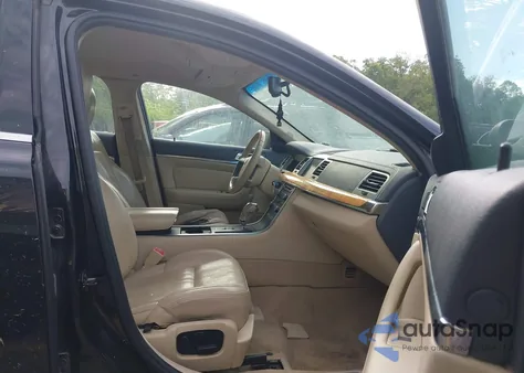 2009 Lincoln Mks z USA, uszkodzony, nr VIN 1LNHM93RX9G603978